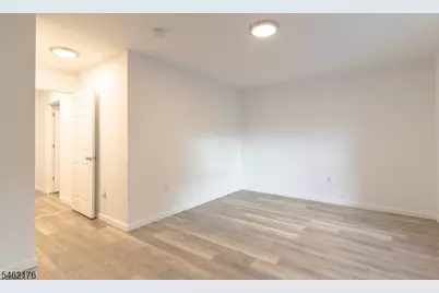 242 Graham Ave, Paterson, NJ 07501 - Photo 8