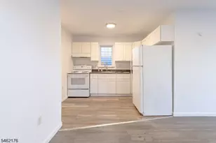 242 Graham Ave, Paterson, NJ 07501 - Photo 22