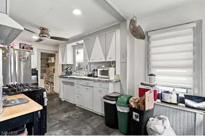 34 E Munson Ave, Dover, NJ 07801 - Photo 14