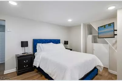 18 Jersey St #18B, Bloomfield, NJ 07003 - Photo 16