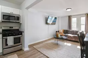 18 Jersey St, Bloomfield, NJ 07003 - Photo 8