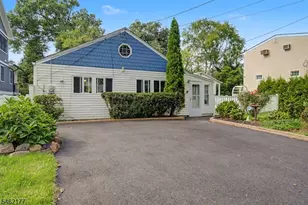 13 Spruce Pl, Denville, NJ 07834 - Photo 38