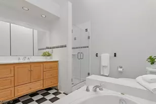 161 Marion Dr, West Orange Township, NJ 07052 - Photo 16