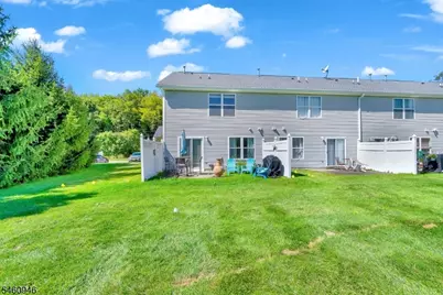 17 Beechmont Ter, Hardyston Township, NJ 07419 - Photo 6
