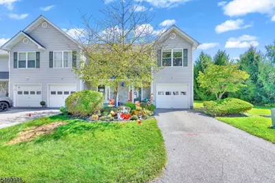 17 Beechmont Ter, Hardyston Township, NJ 07419 - Photo 2