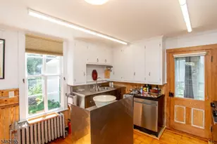 31 E Main St, Flemington, NJ 08822 - Photo 12