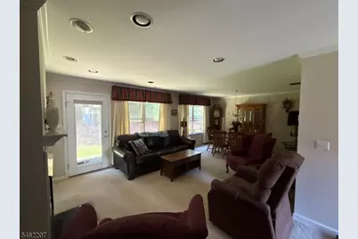 6 Eagles Nest Ln, Hardyston Township, NJ 07419 - Photo 8