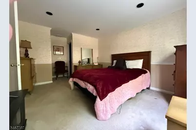 6 Eagles Nest Ln, Hardyston Township, NJ 07419 - Photo 4
