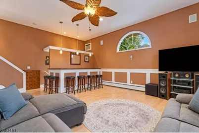 27 Strickland Ave, Little Falls Township, NJ 07424 - Photo 12
