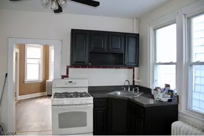 124 Albion Ave, Paterson, NJ 07502 - Photo 2