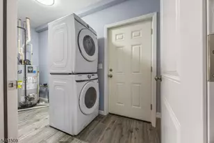 1034 William St, Elizabeth, NJ 07201 - Photo 14