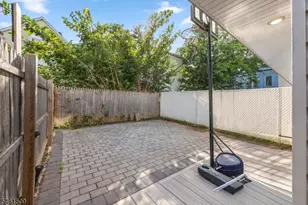 1034 William St, Elizabeth, NJ 07201 - Photo 16