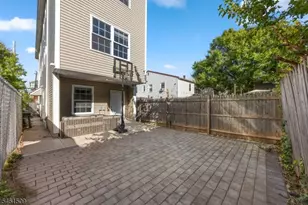 1034 William St, Elizabeth, NJ 07201 - Photo 16
