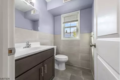 1034 William St #B, Elizabeth, NJ 07201 - Photo 12