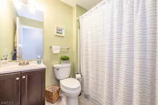 52 Bourne Cir, Hardyston Township, NJ 07419 - Photo 22