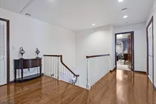 37 Jani Ct, Clifton, NJ 07013 - Photo 18