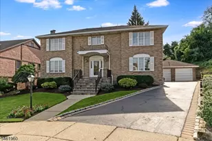 37 Jani Ct, Clifton, NJ 07013 - Photo 2