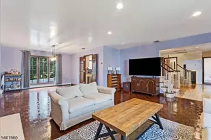 37 Jani Ct, Clifton, NJ 07013 - Photo 10