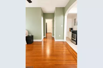 5 Pomona Ave #4A, Newark, NJ 07112 - Photo 4