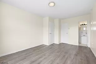 300 Lookout Ave, Hackensack, NJ 07601 - Photo 26