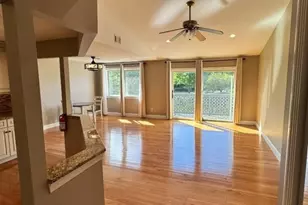 206 Drake Ln, Roxbury Township, NJ 07852 - Photo 4