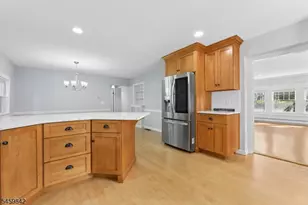166 Crescent Ave, Waldwick, NJ 07463 - Photo 10