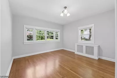 166 Crescent Ave, Waldwick, NJ 07463 - Photo 16