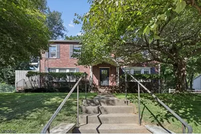 166 Crescent Ave, Waldwick, NJ 07463 - Photo 2