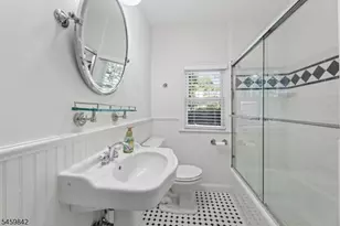 166 Crescent Ave, Waldwick, NJ 07463 - Photo 18