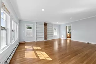 166 Crescent Ave, Waldwick, NJ 07463 - Photo 6