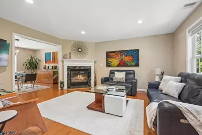 52 Henry Ct, Mount Arlington, NJ 07856 - Photo 4
