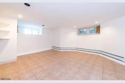 16 Llewellyn Rd #1, Montclair, NJ 07042 - Photo 16