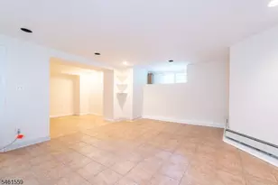 16 Llewellyn Rd, Montclair, NJ 07042 - Photo 18