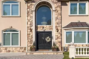 4 Conklin Dr, Clifton, NJ 07013 - Photo 2