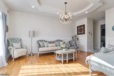 4 Conklin Dr, Clifton, NJ 07013 - Photo 4