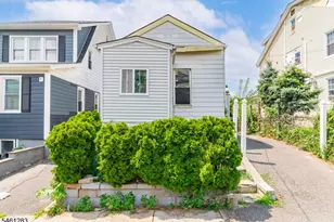 59 Augusta St, Irvington, NJ 07111 - Photo 2