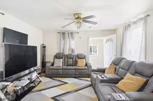 59 Augusta St, Irvington, NJ 07111 - Photo 4