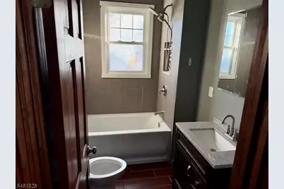 1275 Grandview Ave, Union Township, NJ 07083 - Photo 4