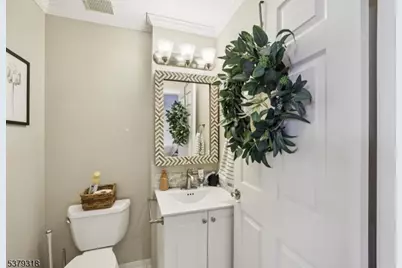 28 Castle Drive, Berkeley Heights Township, NJ 07922 - Photo 14