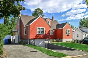 122 Westview Ave, Paramus, NJ 07652 - Photo 1
