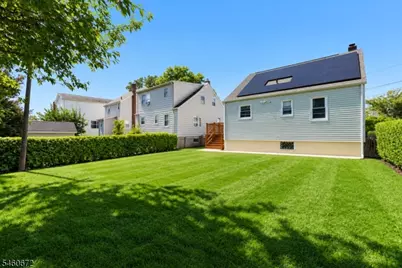 82 Perry St, Belleville, NJ 07109 - Photo 26