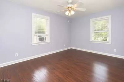 82 Perry St, Belleville, NJ 07109 - Photo 12