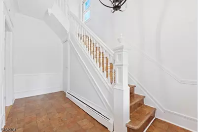 813 20th St, Union City, NJ 07087 - Photo 16