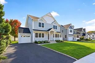 105 Wyoming St, Westfield, NJ 07090 - Photo 2