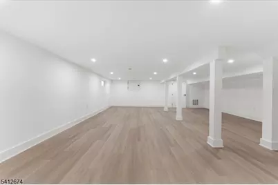 105 Wyoming St, Westfield, NJ 07090 - Photo 12