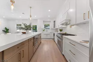 105 Wyoming St, Westfield, NJ 07090 - Photo 4