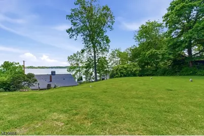 77 Lower North Shore Rd, Frankford Township, NJ 07826 - Photo 4