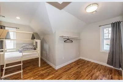27 Center St, Chatham, NJ 07928 - Photo 8