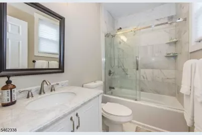 27 Center St, Chatham, NJ 07928 - Photo 14