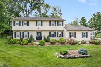 6 Selmar Ter, East Hanover Township, NJ 07936 - Photo 2